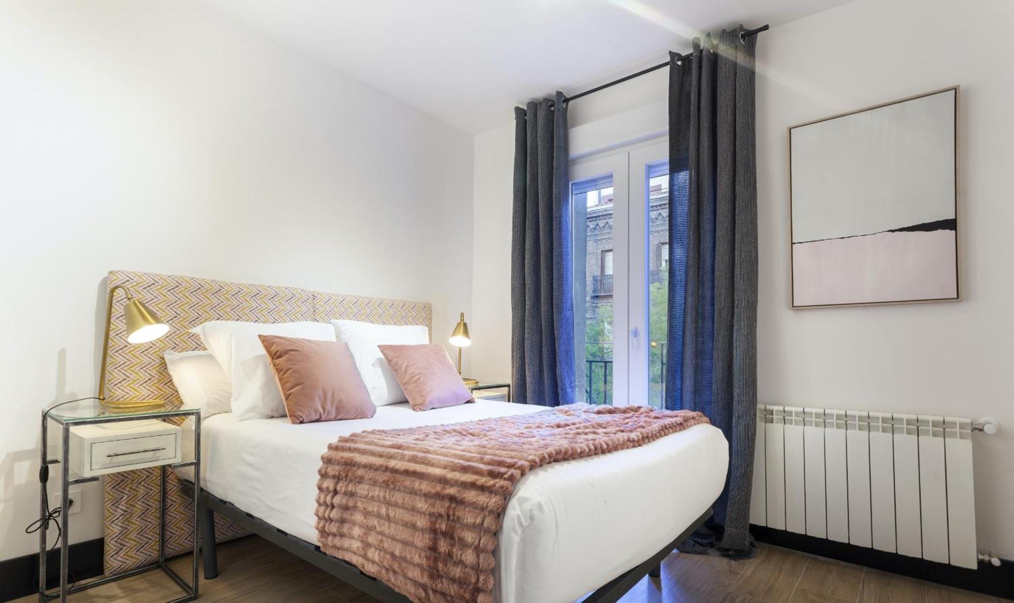 Apartamento Atocha II En Madrid Luaran gambar